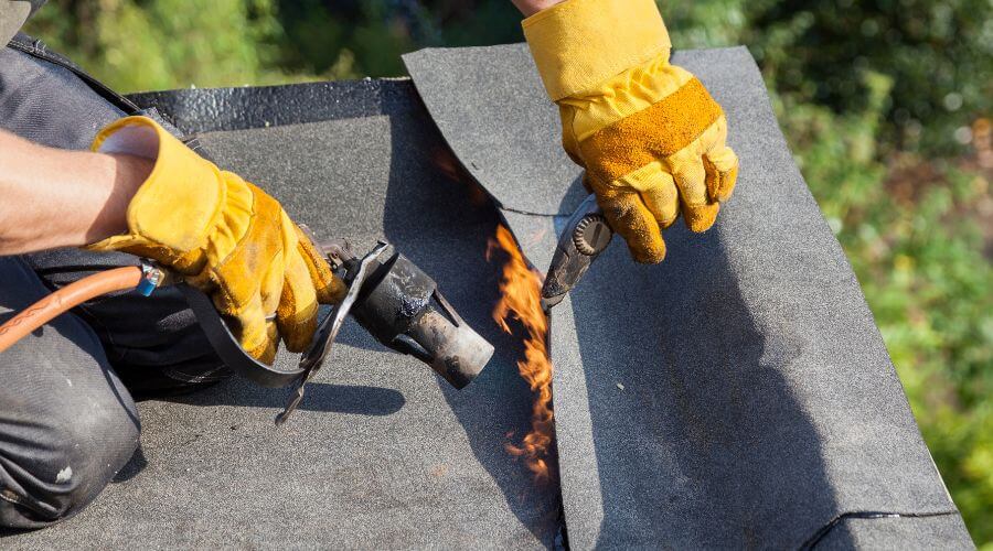 Professional residential roofers in Hydes, MD